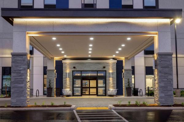 Hampton Inn & Suites Burlington, Ontario, Canada, Prenota Hotel Hotel con piscina a Ontario, Piscina
