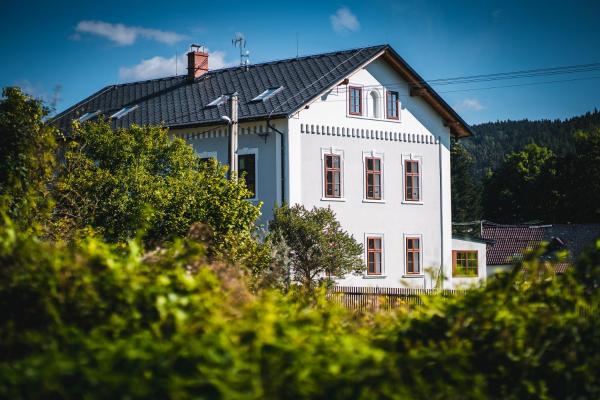 Penzion Johannes, Rýmařov - Stará Ves, Reserva ahora Apartahotel Hoteles en Olomouc Region con aparcamiento, Aparcamiento