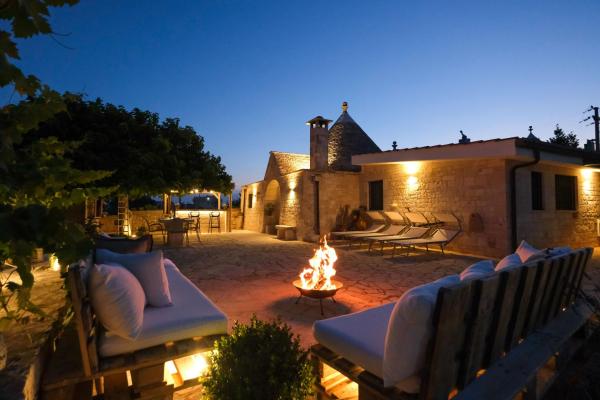 Trullo Natù - private villa, Buchen Sie Ferienhaus Hotels in Metropolitanstadt Bari mit Parkplatz, Parkplätze