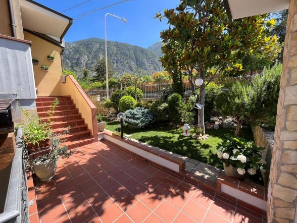 La casa di Panfilo, Reserva ahora Villa Cabañas en Abruzos, Cabaña