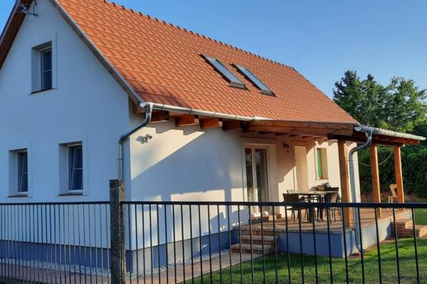 Andrea nyaralóház, Buchen Sie Ferienhaus  