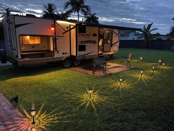 Cozy Camper, Prenota Campeggio Miami Beach Miami Metropolitan Area