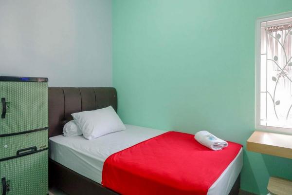 Griya Zukarnaen Syariah Mitra RedDoorz, Buchen Sie Hotel Günstige Hotels in Provinz Yogyakarta