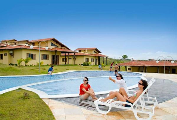Praia piscina e BBQ condomínio fechado 3 quartos Ch11, Reserva ahora Casa o chalet Hoteles en Noreste de Brasil con aparcamiento, Aparcamiento