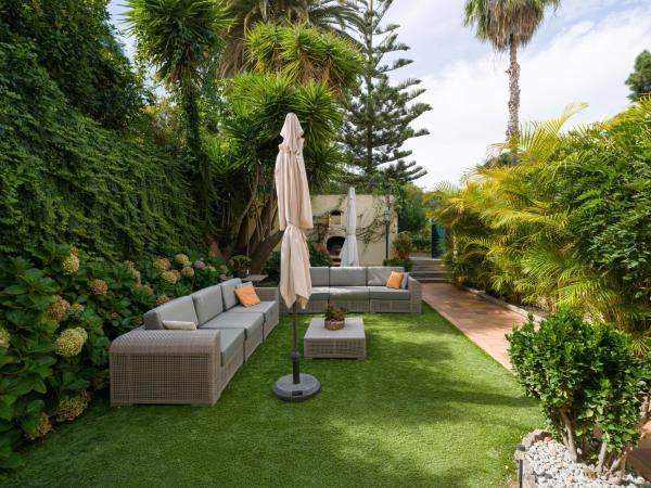House with cozy garden BBQ and free parking, Prenota Casa vacanze Santa Brígida Gran Canaria