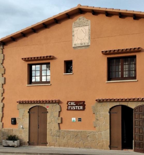 Casa rural Cal Fuster Experience, Prenota Villa Hotel a Pirenei Catalani con piscina, Piscina