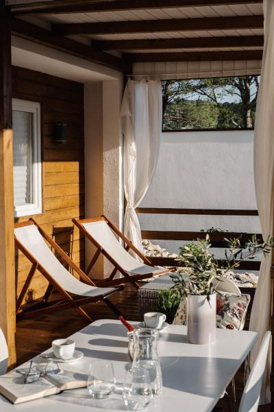Nature House with a wooden porch - Pasika, house Luca, Prenota Casa vacanze Pučišća 