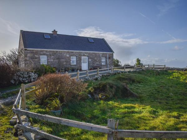 Bridies Holiday Cottage Roundstone, Prenota Casa vacanze Hotel a Connacht con parcheggio, Parcheggio