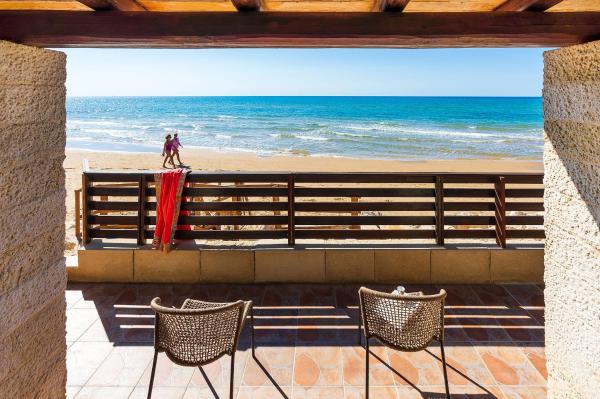 Mare del Sud, Buchen Sie Villa Hotels in Sizilien mit Parkplatz, Parkplätze