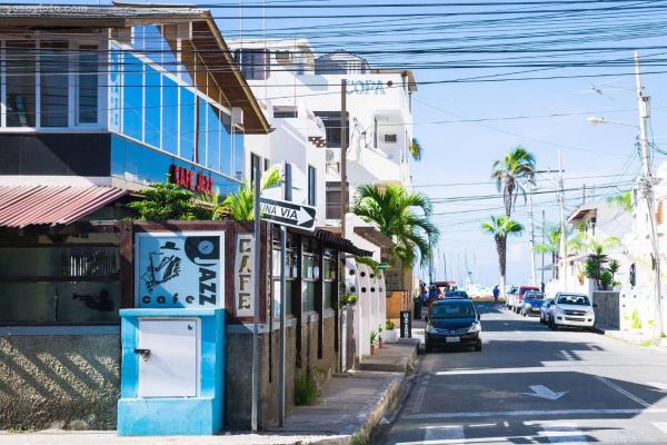 Casa Jazz, Buchen Sie Bed & Breakfast Günstige Hotels in Salinas