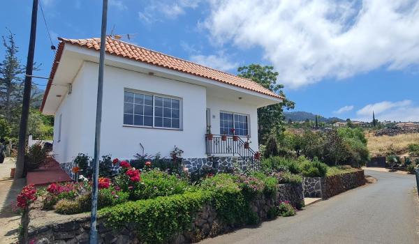 Vivienda Vacacional Lulu Tijarafe, Buchen Sie Ferienhaus Hotels in La Palma mit Parkplatz, Parkplätze