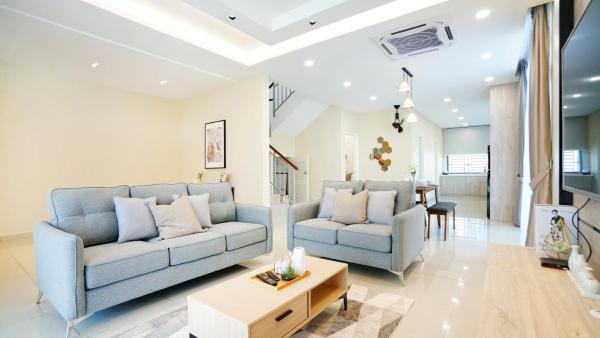 Desaru Exclusive Elegant theme by Joyfully 2M8, Reserva ahora Casa o chalet Hoteles en Johore con aparcamiento, Aparcamiento