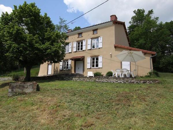 Maison de campagne avec grande terrasse, près de Lavaudieu et accessible PMR - FR-1-582-217, Prenota Casa vacanze Lavaudieu 