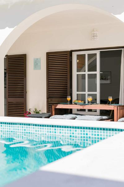 Beachfront Villa with Private Pool in Manta Rota, Prenota Villa Hotel a Algarve con parcheggio, Parcheggio