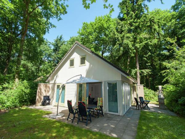 Villa with garden and fireplace, Prenota Casa vacanze Hotel a Frisia con parcheggio, Parcheggio