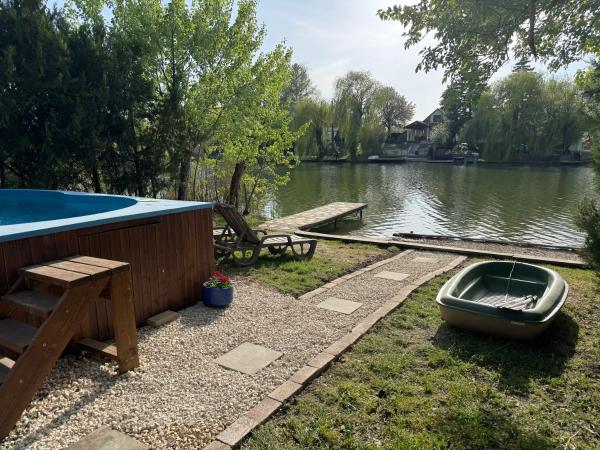 Kis Veréb Körösparti Házikó, Réserver Maison de vacances Cottages à Southern Great Plain, Cottage