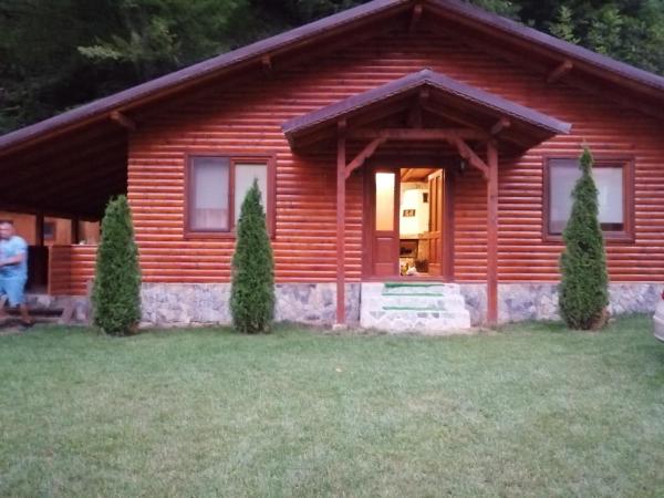 Cabana Dan, Reserva ahora Chalet de montaña Cabañas en Alba, Cabaña
