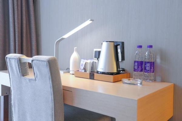 Lavande Hotel Shijiazhuang Zhonghua North Street Zhongchu Plaza Branch, Prenota Hotel Hotel economici a Hebei