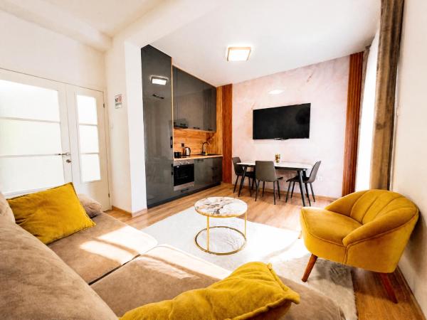 Dom B Apartments, Book Apartment Budva 