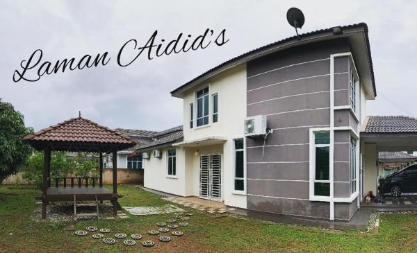 Laman Aidids @ Krubong Melaka, Prenota Casa vacanze Hotel a Malacca con parcheggio, Parcheggio