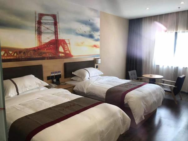 Thank Inn Chain Hotel Guangdong Dongguan Daling Mountain Guanchang Road, Prenota Hotel Dalingshan Dongguan