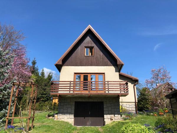 Chata se zahradou, Reserva ahora Apartamento Hoteles en Bohemia Central con aparcamiento, Aparcamiento