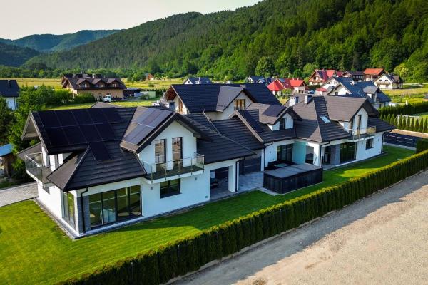 DOMINO-APARTAMENTY Blue, Réserver Villa Hôtels avec piscine à Petite-Pologne, Piscine