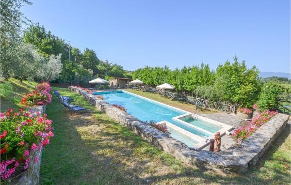 Az Agr La Casella, Book Hotel Hotels in Castelfranco Piandisco with a Pool, Swimming Pool
