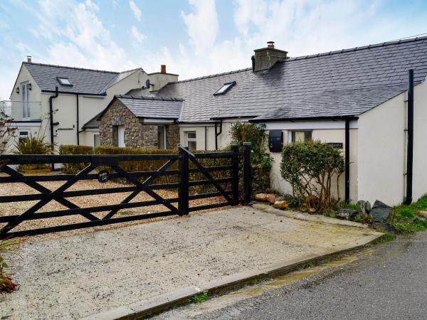 Gardd Efa, Buchen Sie Ferienhaus Llanfaethlu Anglesey