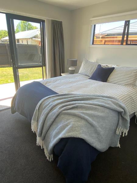 Central Retreat and self contained with free wifi, Buchen Sie Pension Cromwell 