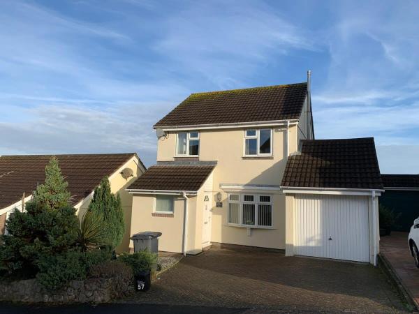 Paignton View Holiday Home, Buchen Sie Ferienhaus Hotels in Devon mit Parkplatz, Parkplätze