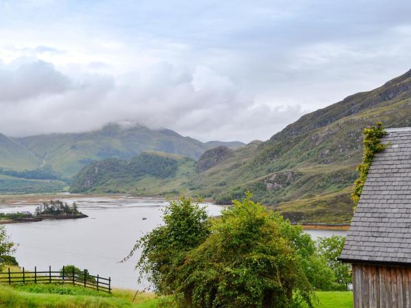 Loch Long View, Buchen Sie Ferienhaus  
