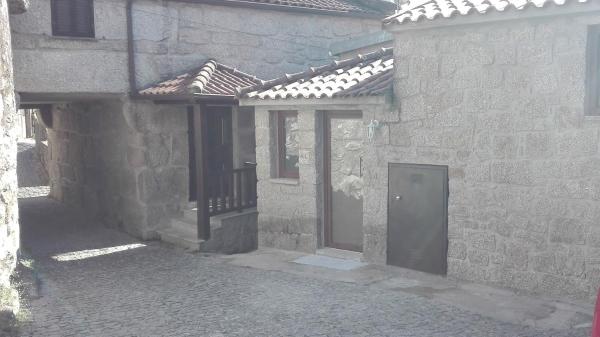 Geres, mountains house - Casa Velha Guest House, Book Vacation Home Cabril Norte Region