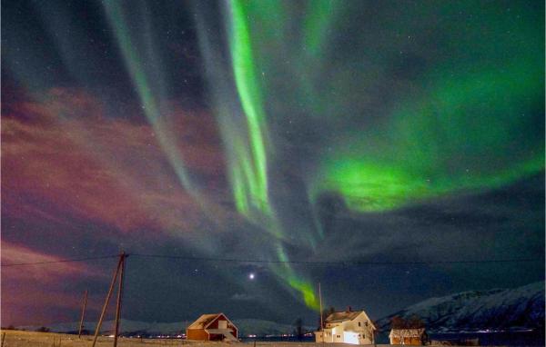The Lighthouse Keepers House, Book Vacation Home Røssneshamn 
