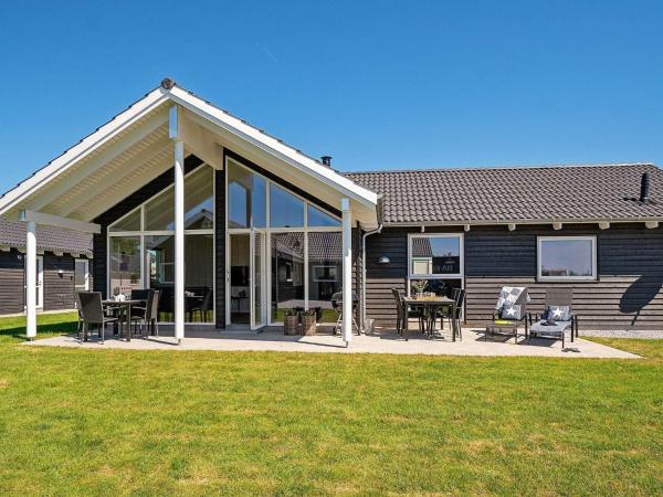 12 person holiday home in Hasselberg, Reserva ahora Casa o chalet Hasselberg Schleswig-Holstein