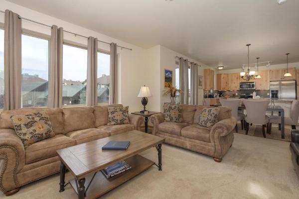Trailhead Lodges Building 401 Unit 422, Buchen Sie Ferienhaus Hotels in Winter Park mit Pool, Schwimmbad