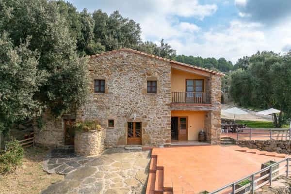Casa Rural Can Met, Buchen Sie Ferienhaus Hotels in Girona mit Pool, Schwimmbad