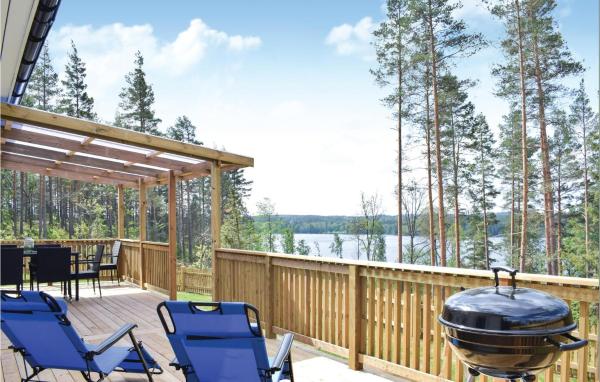 Beautiful Home In Målilla With Kitchen, Prenota Casa vacanze  