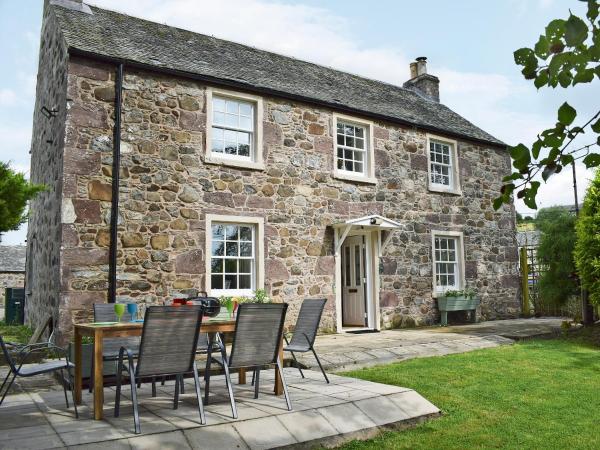 Waterloo Farm House, Buchen Sie Ferienhaus Hotels in Schottland mit Parkplatz, Parkplätze