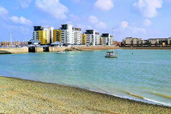 Jacobs Place, Buchen Sie Ferienpark Hotels in Sussex mit Pool, Schwimmbad