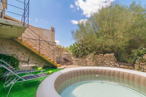 Son Banus, Buchen Sie Villa Manacor Mallorca