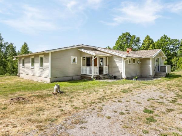 Holiday Home Erikstorp Villan by Interhome, Prenota Casa vacanze Hotel a Olofstrom con parcheggio, Parcheggio