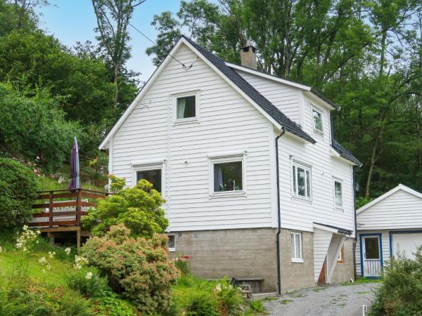 Holiday Home Gamlahuset by Interhome, Buchen Sie Ferienhaus Bruntveit Vestland