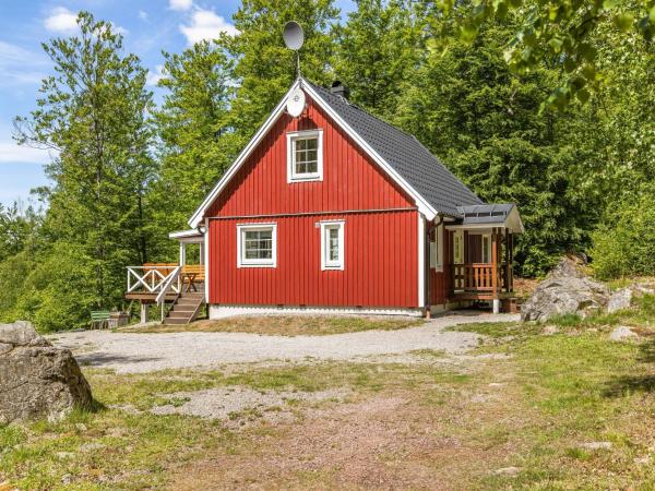 Holiday Home Erikstorp 142 by Interhome, Prenota Casa vacanze Hotel a Olofstrom con parcheggio, Parcheggio