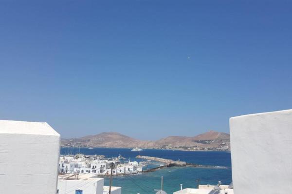 Fantastic Cycladic Maisonette Olga in Naoussa, Prenota Casa vacanze Naoussa Paro