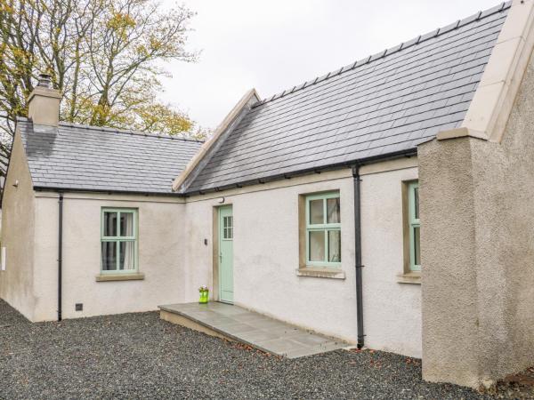 Minnies Cottage, Killeavy, Book Vacation Home Villas in Ballybay, Villa