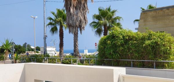 Torre dellOrso centro - villino vista mare con ampio giardino, Buchen Sie Ferienhaus Torre dell'Orso Salento, in der Nähe von Roca