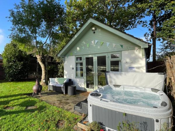 Pheasant Lodge, Buchen Sie Ferienhaus Wimborne Minster Dorset