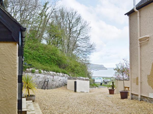 Scullery Cottage, Buchen Sie Ferienhaus Llandudno Junction 