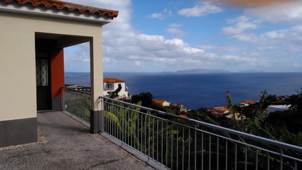 Vista Atlântico com carro e bicicleta grátis, Buchen Sie Ferienhaus Gaula Madeira